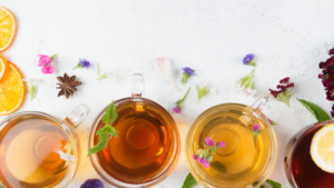 ragyogó bőr: gyógynövényteák pohárban